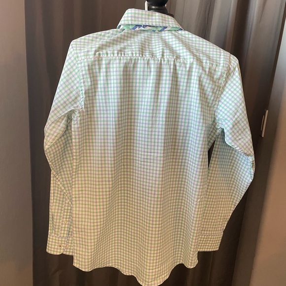 223. Tommy Hilfiger Boys Dress Shirt w/ Bow tie, Size 16, Worn once - Picture 3 of 5